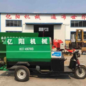 撒料車
